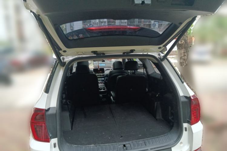 Used Hyundai Santa Fe 2019 380 TGDi DLX Automatic All-Wheel Drive Prestige (HTRAC) China V-standard Trunk