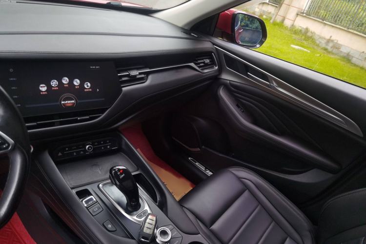 Used Haval F7 2019 2.0T Two-Wheel-Drive i-Van China VI Standard
