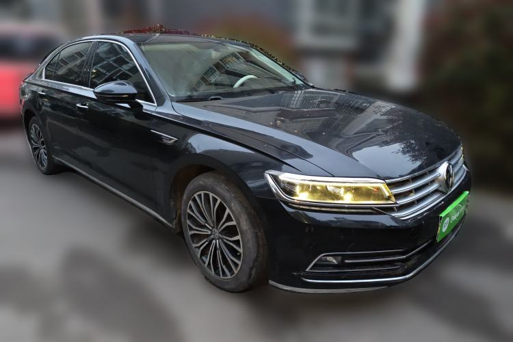Used Volkswagen Phideon 2016 380TSI Two-Wheel-Drive Luxury Edition
