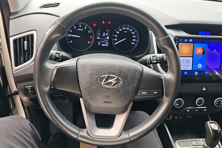 Used Hyundai ix25 2015 1.6L Automatic Two-Wheel Drive Smart GLS Trim
