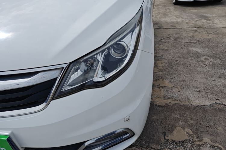 Used CHANGAN KAICHENG Oushang A600 2016 1.5L Manual Luxury 7-Seater Left Front Headlight