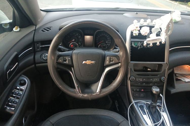 Used Chevrolet Malibu 2013 2.0L Automatic Comfort Edition Steering Wheel