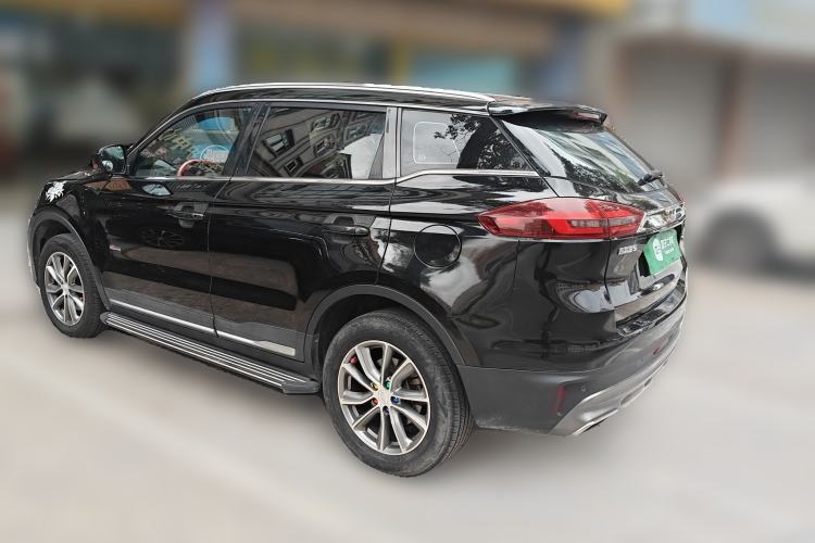 Used Geely Auto Emgrand X7 Sport 2018 1.8TD Automatic Two-Wheel Drive Smart Connect 4G Internet Edition