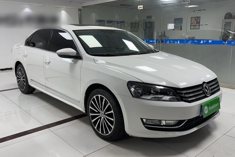 Used Volkswagen Passat 2014 1.8TSI DSG Prestige Navigation Edition