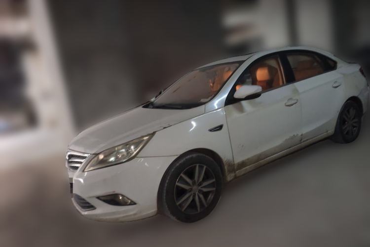 Used CHANGAN Eado 2015 1.6L Manual Luxury Model China V Standard