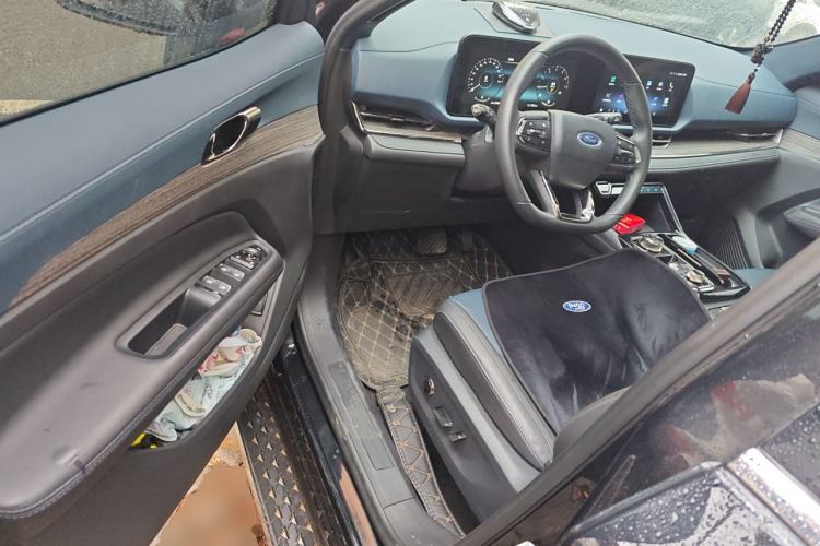 Used Ford Equator Sport 2022 Facelift EcoBoost 170 Prestige Model