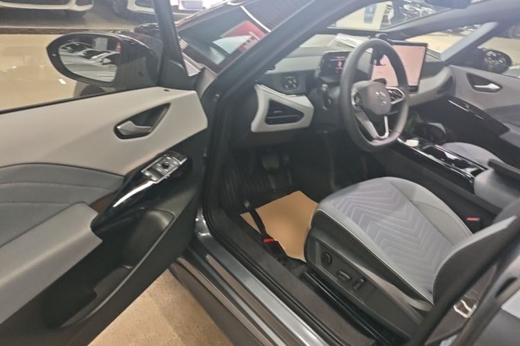 Used Volkswagen ID.3 2025 Revised Version Smart Edition Outstanding Grade Driver Seat