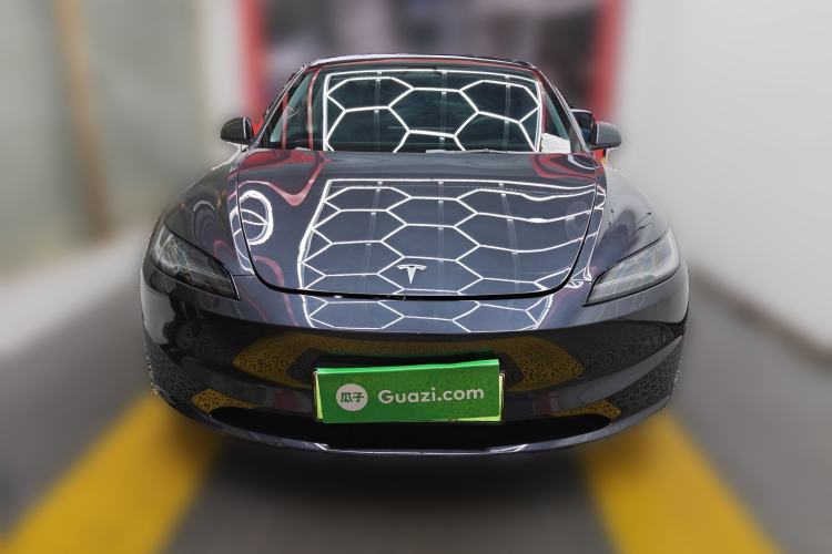 Used Tesla Model 3 2023 Rear-Wheel-Drive Version