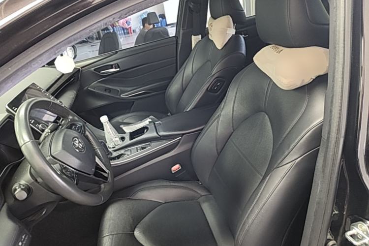Used Toyota Avalon 2019 2.0L XLE Premium Edition China VI
