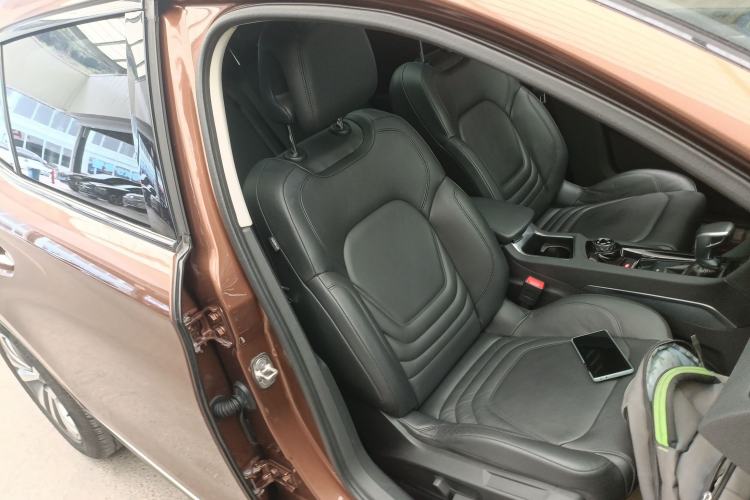 Used DS 6 2018 30THP Prestige Edition Right Front Seat