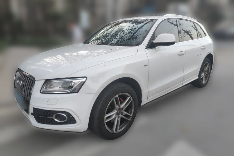 Used Audi Q5 2018 Collector's Edition 40 TFSI Technology Model