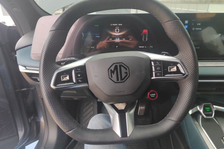 Used MG 7 2023 1.5T DCT Luxurious Supreme Edition