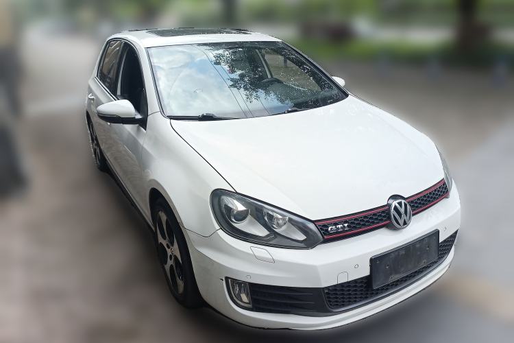 Used Volkswagen Golf GTI 2012 2.0 TSI GTI Front Right 45 Deg