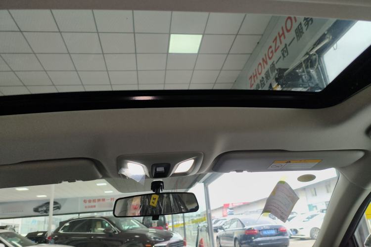 Used CHANGAN Eado 2025 Blue Whale 1.5T 500Bar Prestige Model
