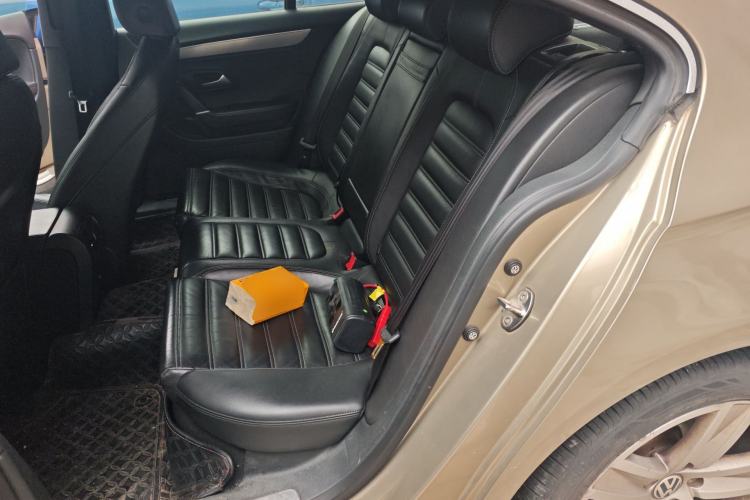 Used Volkswagen FAW-Volkswagen CC 2015 1.8TSI Prestige Model
