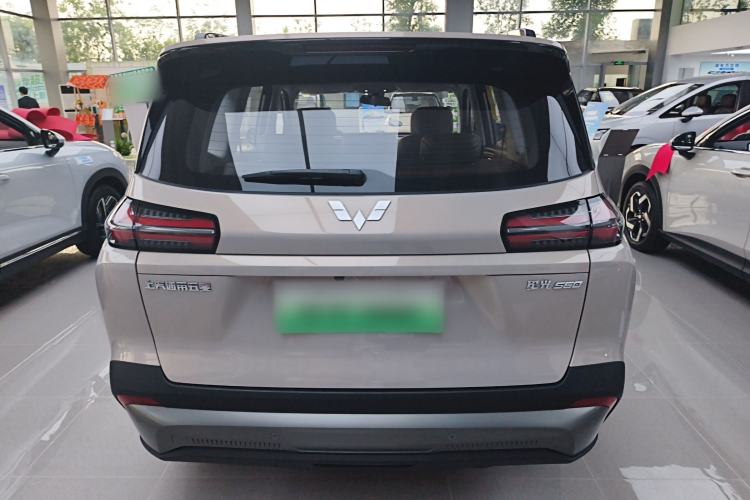 Used Wuling Xingguang 560 New Energy 2026 Model, Plug-in Hybrid, 125 km, Luxury Version Rear