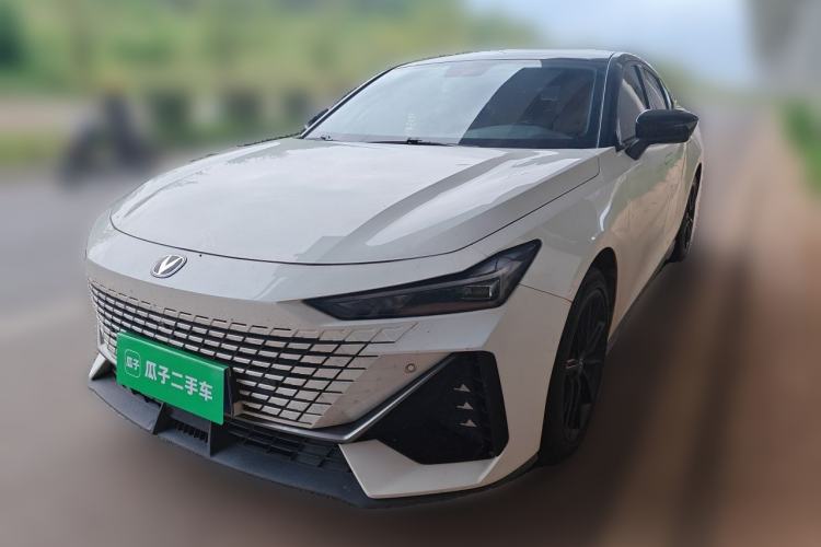Used CHANGAN UNI-V 2022 1.5T Prestige Version