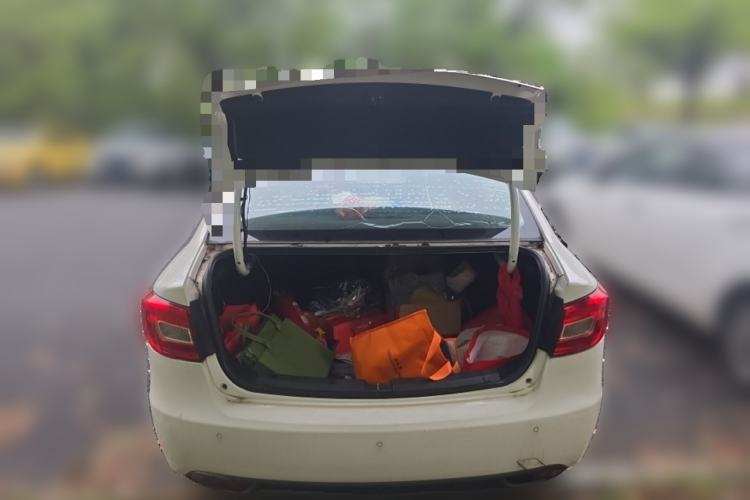 Used Bestune B30 2016 1.6L manual luxury version Trunk