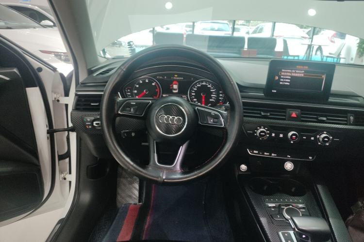 Used Audi A4L 2018 30th Anniversary Edition 40 TFSI Trendy Model
