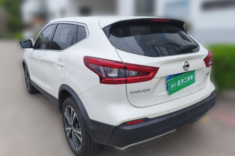 Used Nissan Qashqai 2021 2.0L CVT Luxury Navigation Edition Rear Left 45 Deg