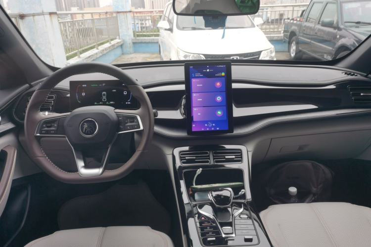 Used BYD Qin PLUS 2024 HONOR Edition DM-i 55KM Leading Model
