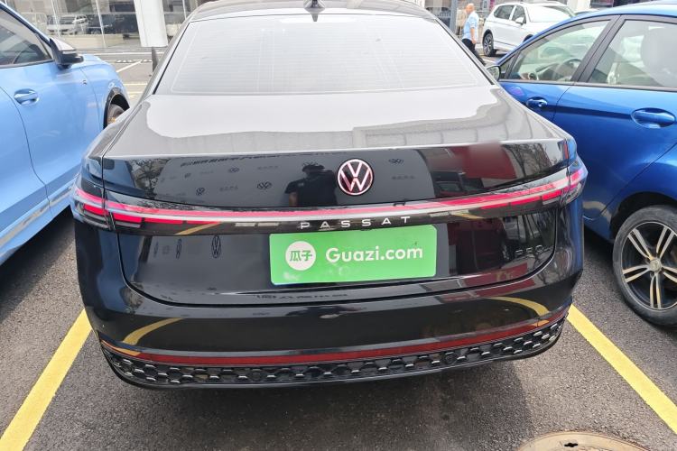 Used Volkswagen Passat 2025 Pro 380TSI Starry Dragon Luxury Edition Rear