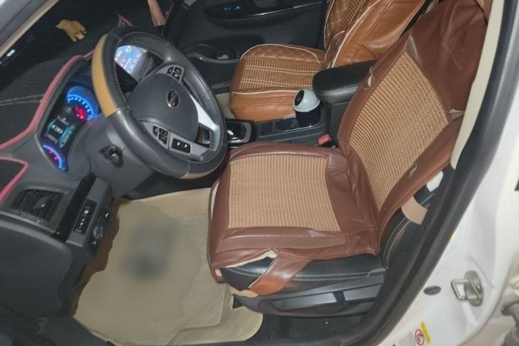 Used BYD Surui 2014 1.5TID Automatic Luxury Model
