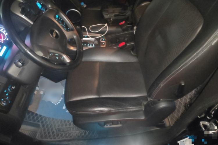 Used Chevrolet Captiva 2014 2.4L 4x4 Flagship Edition 7 Seats