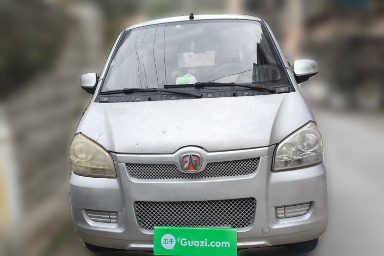 Used BAIC Weiwang 306 2011 1.3L base model 7 seats
