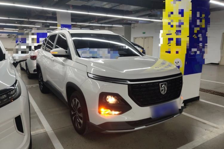 Used Baojun 530 2021 Global Car Anniversary Edition 1.5T CVT Luxury Model 5 Seats
