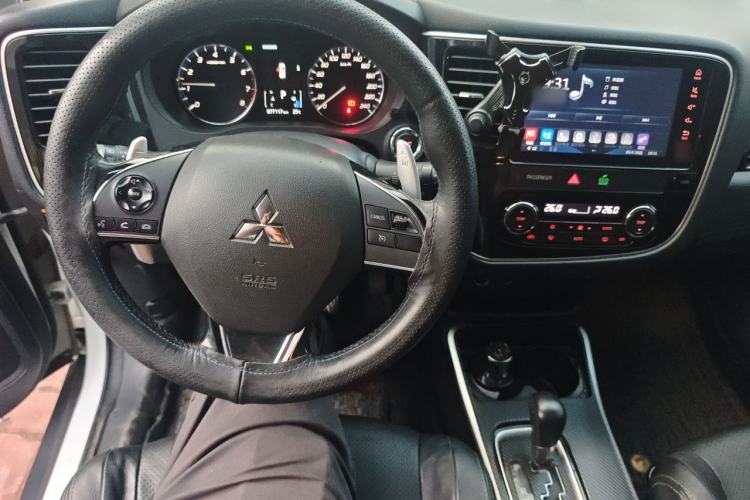 Used Mitsubishi Outlander 2018 2.4L 4x4 Elite Edition 5 Seats
