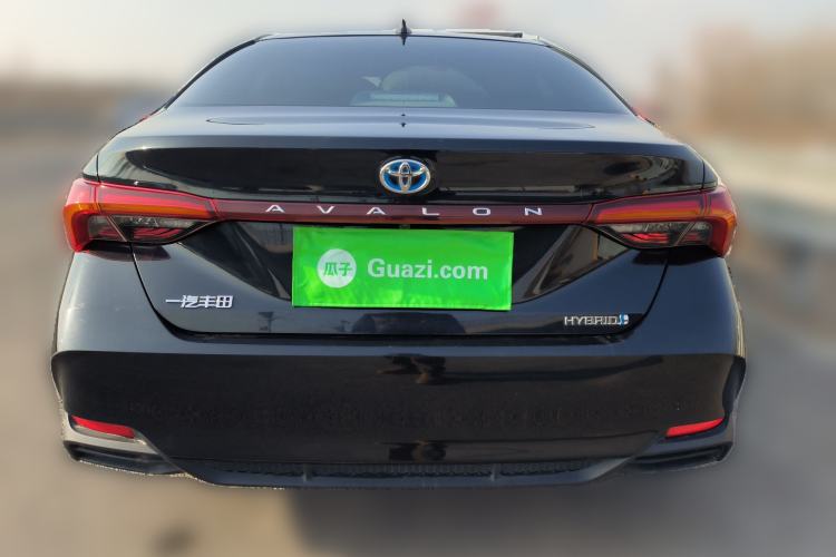 Used Toyota Avalon 2023 Dual-Engine 2.5L Luxury Edition