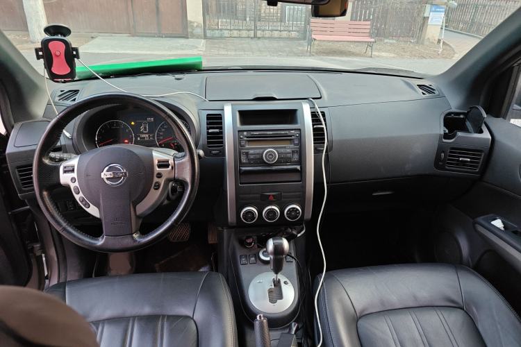 Used Nissan X-Trail 2012 2.5L CVT Luxury Edition 4WD