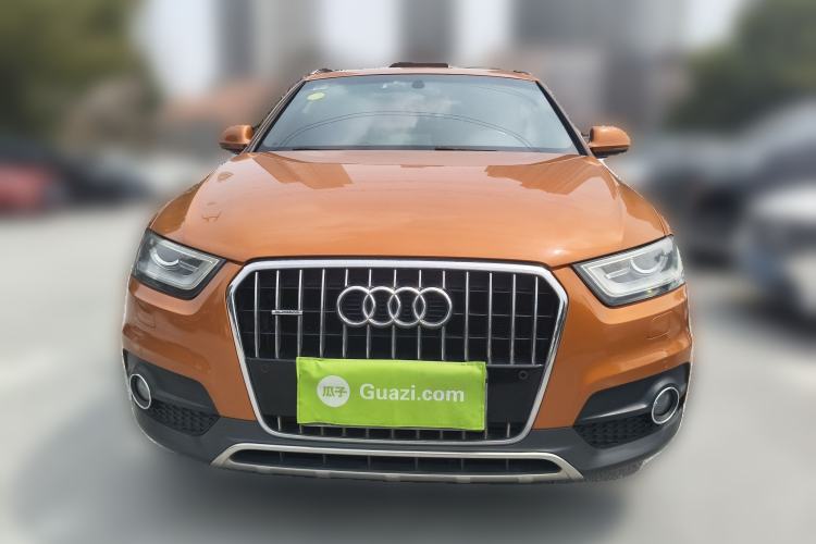 Used Audi Q3 2015 40 TFSI quattro off-road model
