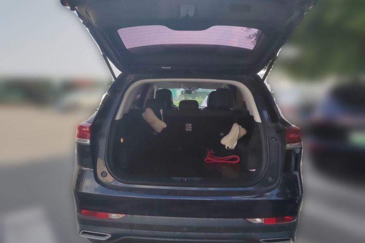 Used CHANGAN OSHAN X7 PLUS 2022 1.5T Blue Whale Edition Automatic Prestige Version Trunk