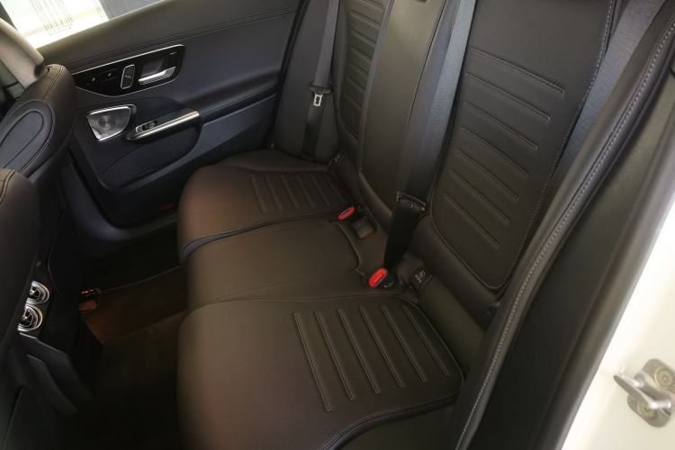 Used Mercedes-Benz C-Class 2024 Facelifted C-Class 260 L Night Edition Sports Version Left Rear Seat