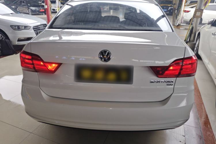 Used Volkswagen Santana 2016 1.6L Automatic Fashion Edition Rear