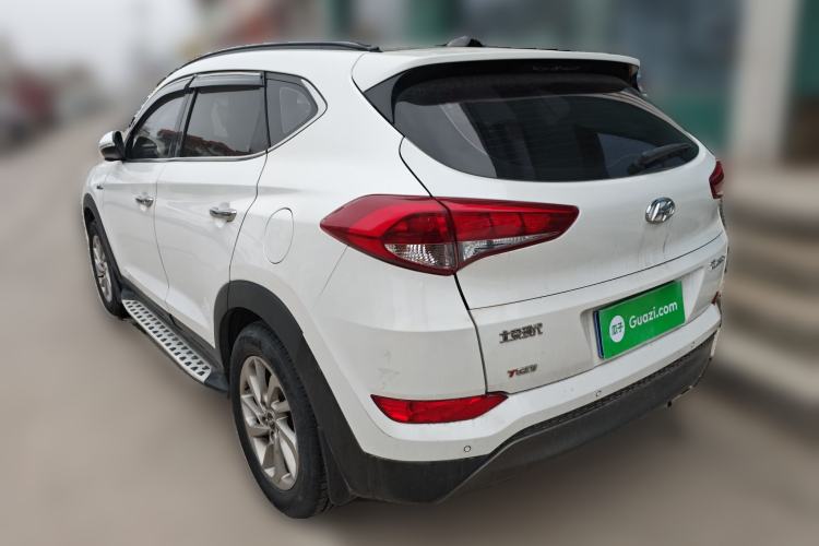 Used Hyundai Tucson 2015 1.6T Dual-Clutch Two-Wheel-Drive Smart Model Rear Left 45 Deg