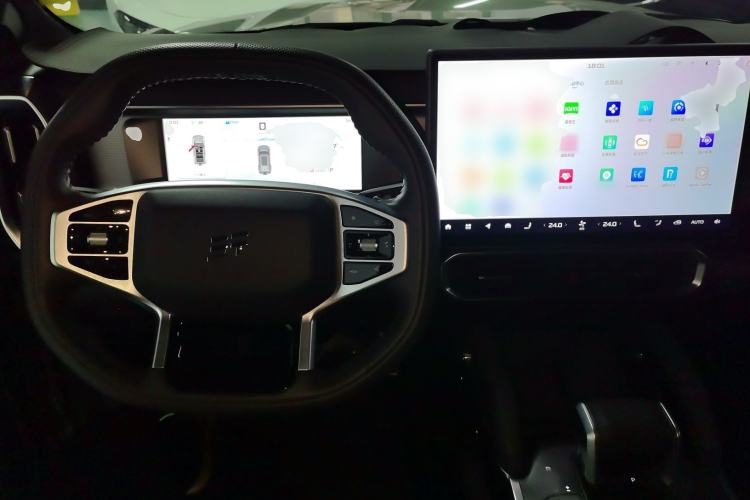 Used JETOUR Traveler 2023 2.0T All-Wheel Drive CrossPRO+