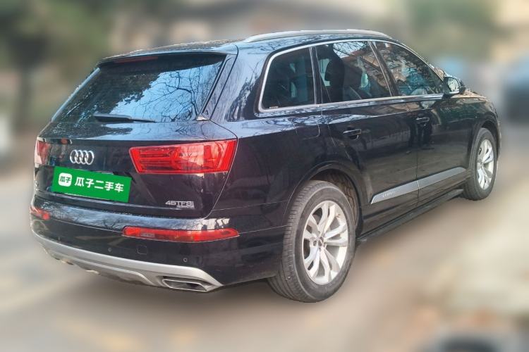 Used Audi Q7 2019 45 TFSI Comfort Model