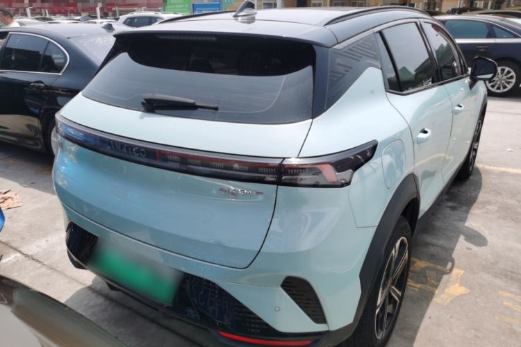 Used Lynk & Co 06 EM-P 2023 EM-P 126 Long-Range Halo Rear Right 45 Deg