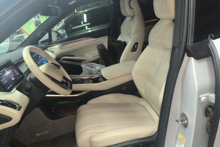 Used BYD Song L EV 2024 662 km Excellence Version Left Front Seat