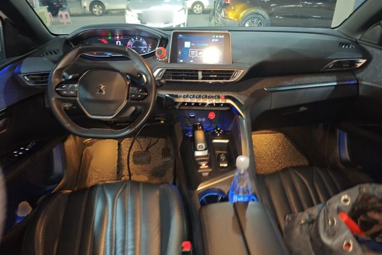 Used Peugeot 4008 2019 380THP Excellence Edition Center Console