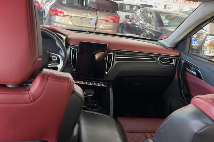 Used FORTHING T5L 2019 1.5T CVT Luxury 7-Seater