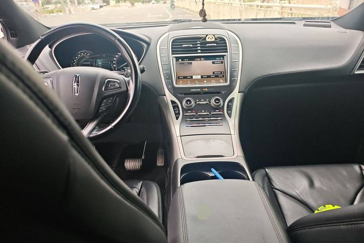 Used Lincoln MKX 2017 2.0T Four-Wheel Drive Zunya Edition