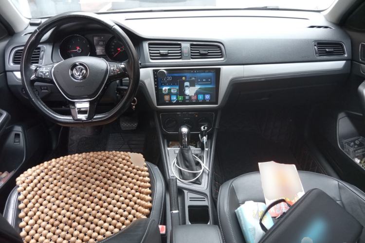 Used Volkswagen Lavida 2015 1.6L Automatic Comfort Edition