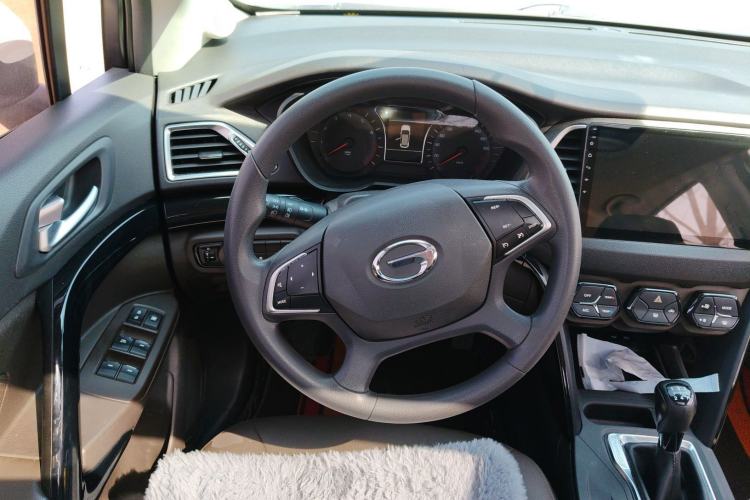 Used GAC Trumpchi GS4 2017 200T Manual Two-Wheel Drive Elite Edition Steering Wheel