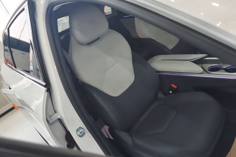 Used ARCFOX Alpha T5 2025 520 MAX
