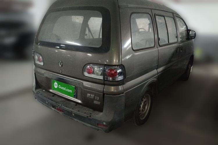 Used FORTHING Lingzhi 2014 V3 1.5L 5-seat Standard Model I
