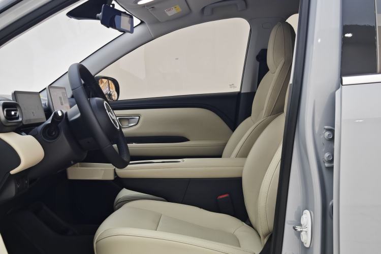 Used Wuling Bingo PLUS 2024 510 km Range 5-Seater Version
